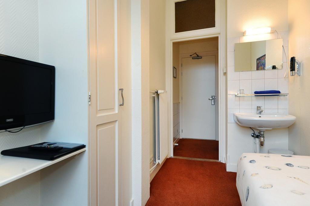 Hotel Bor Scheveningen لاهاي الغرفة الصورة